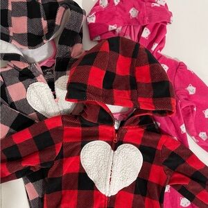 Carter’s Jumpsuit Print Hooded Onesies and sweater hoodie 
3 pieces 18M